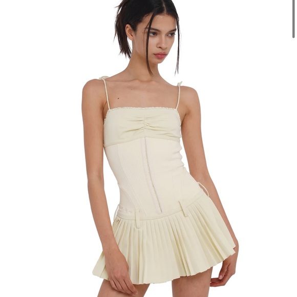 SWEET CHILLING dress size M - Picture 1 of 1